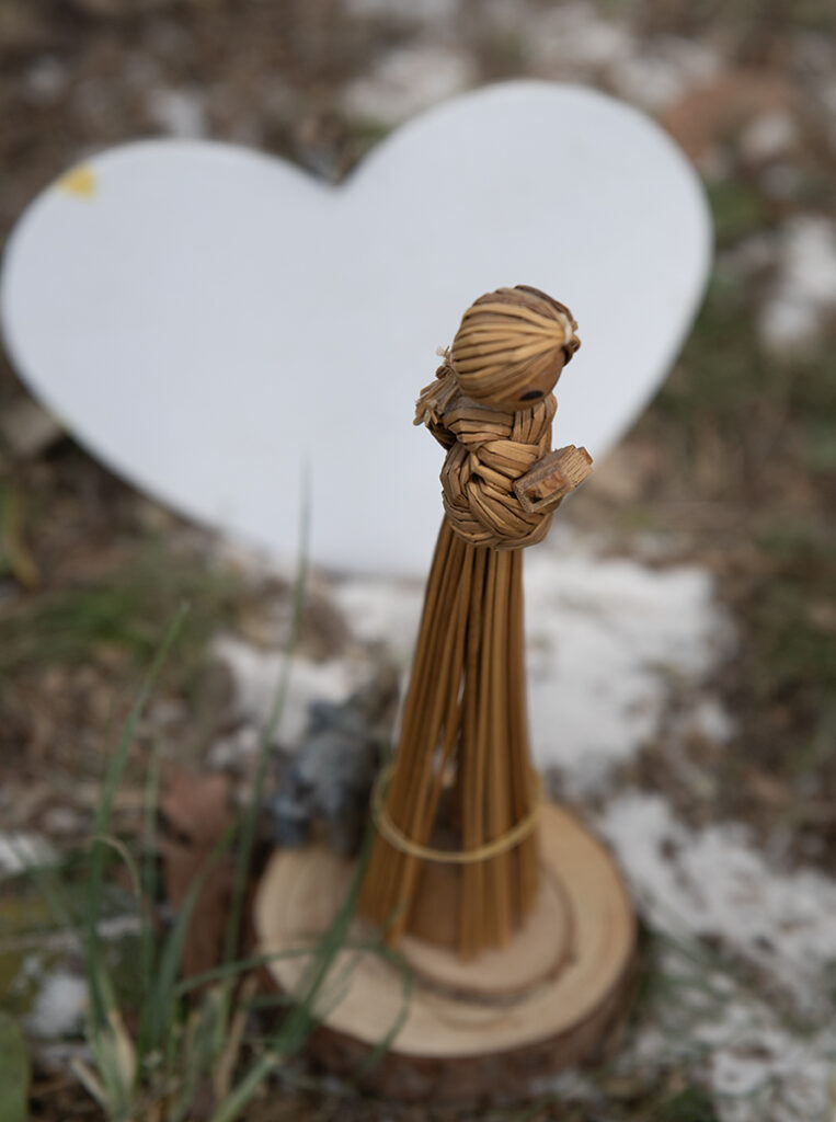 During the “Exploring Home & Connection” ceremony at Earth Lodge, children honour the love and care of the women in their maternal lineage by creating symbolic homes and village figures. Through storytelling and creative expression, they are invited to feel the strength of their roots and the deep belonging that comes from being cherished by their mother’s line.